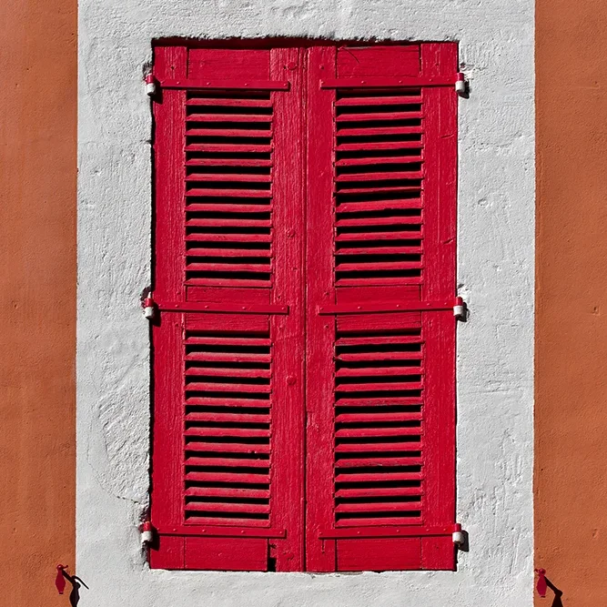 <strong>Architectures #324 - Salon-de-Provence | 13</strong> <small>© Rémy SALAÜN</small>