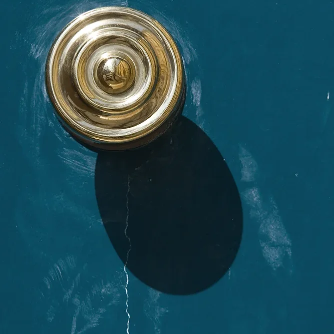 <strong>Les Portes #850 - Aix-en-Provence | 13</strong> <small>© Rémy SALAÜN</small>