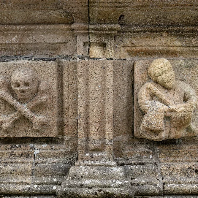 <strong>Monuments #2568 - La Roche-Maurice | 29</strong> <small>© Rémy SALAÜN</small>