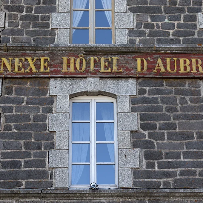 <strong>Architectures #2114 - Aubrac | 48</strong> <small>© Rémy SALAÜN</small>